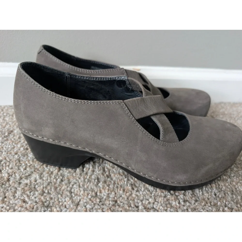 Dansko Grey Nubuck Leather Crisscross Mary Jane Block Heel Size 41/10-10.5